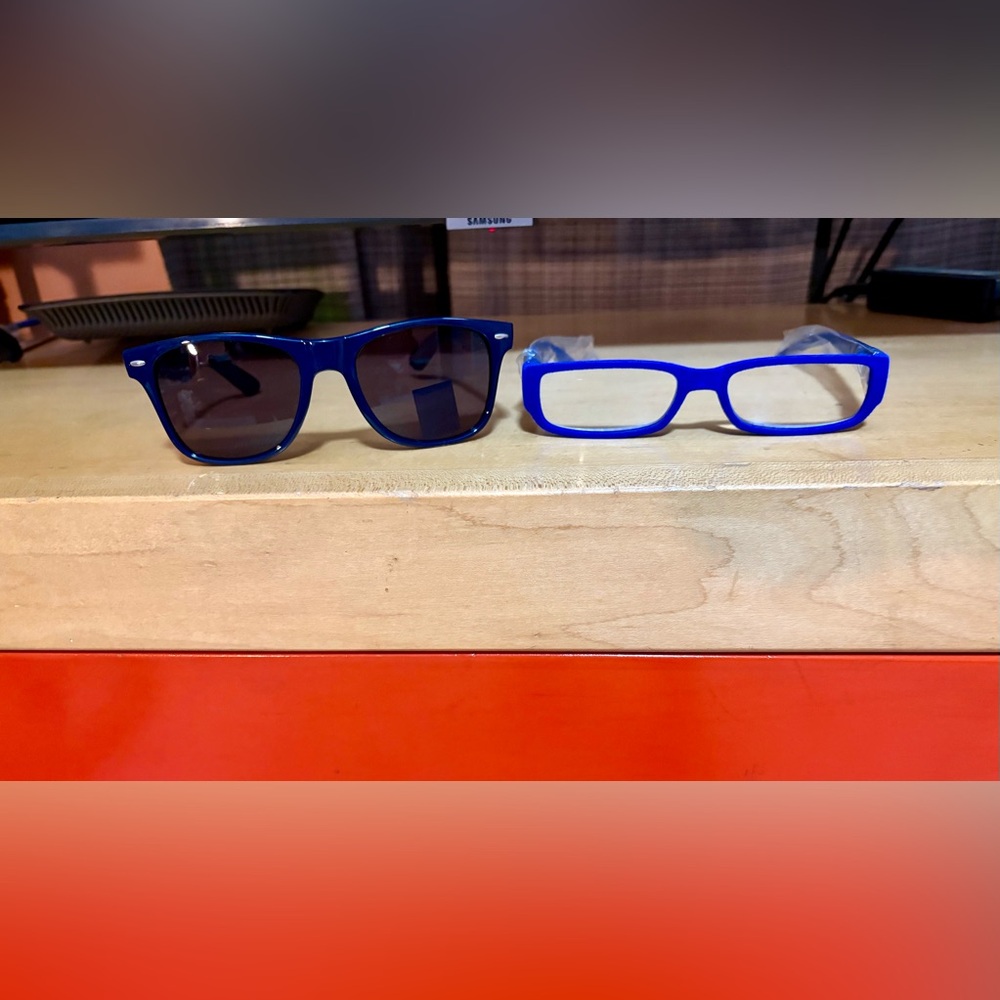 🕶️👓 Glasses Bundle: UV SUNGLASSES & +3.0 READERS w Cloth Case, Blue (NEW) 🕶️👓